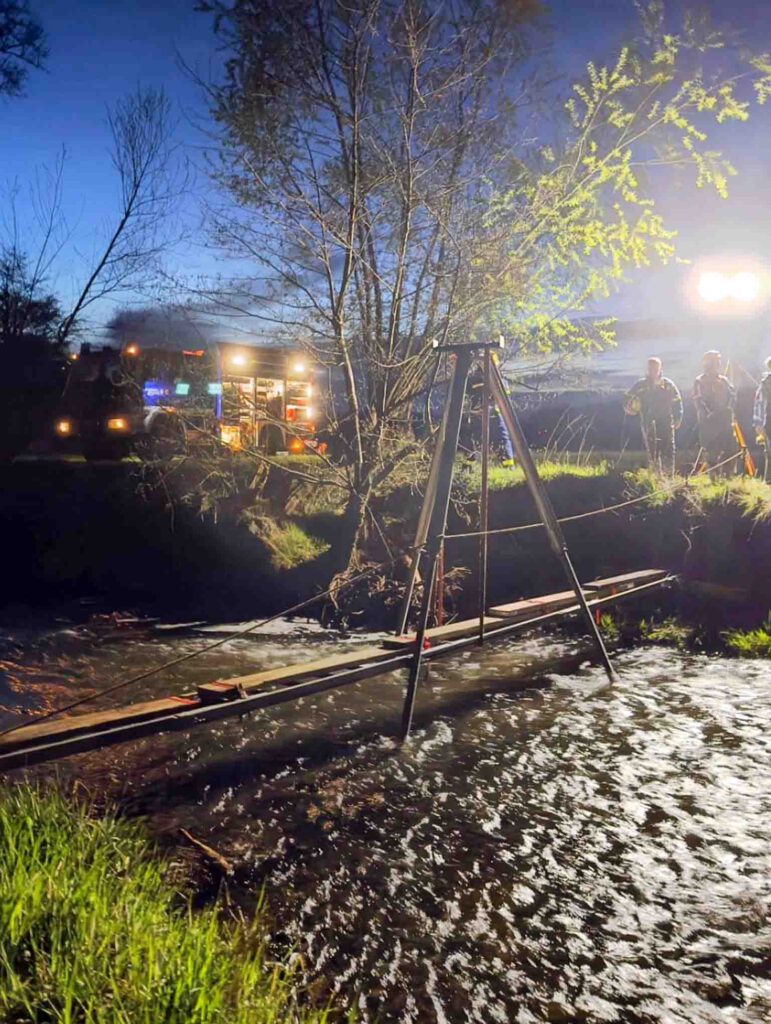 Bautri-Brücke-Dreibock-Baustützen